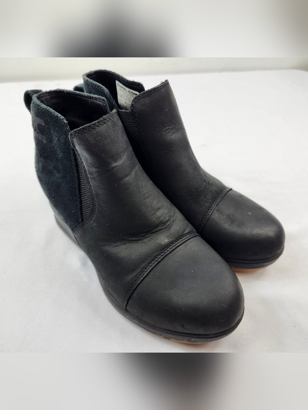 Sorel Womens Size 6 M Black Leather & Suede Ankle Booties